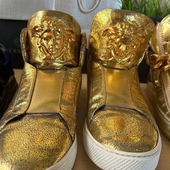 Versace Other - Versace Palazzo Medusa Gold Embossed Sneakers